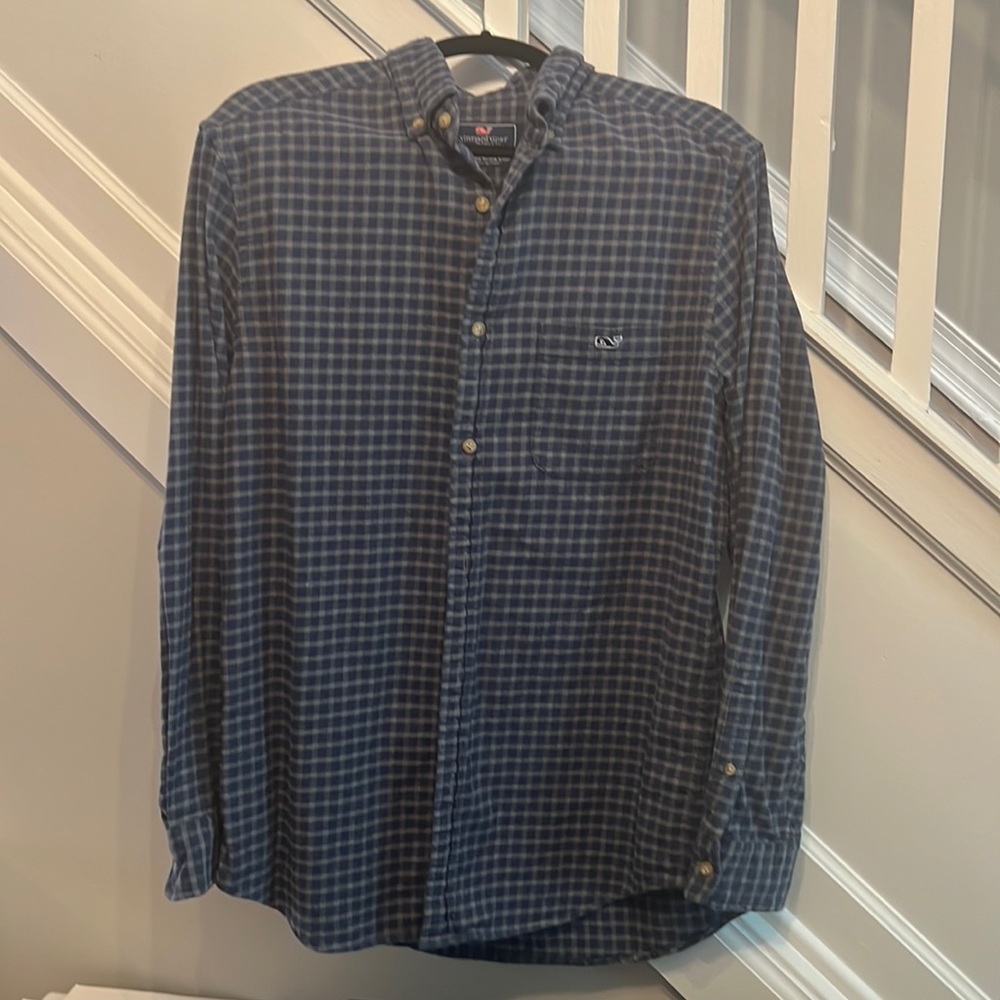 Men’s Vineyard Vines Flannel button down shirt - EUC